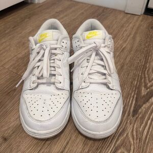 Nike Women’s Dunk Low “Valentine’s Day”